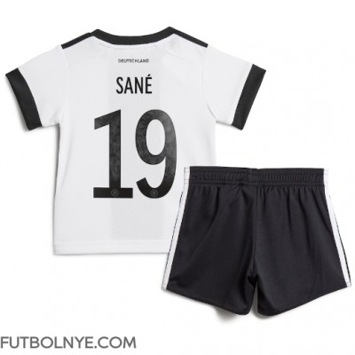 Camiseta Alemania Leroy Sane #19 Primera Equipación para niños Mundial 2022 manga corta (+ pantalones cortos)